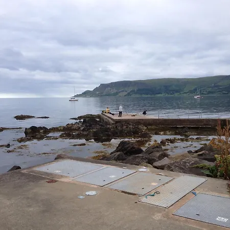 The Seaview Apartment Cushendall Exterior photo