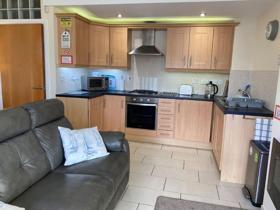 The Seaview Apartment *