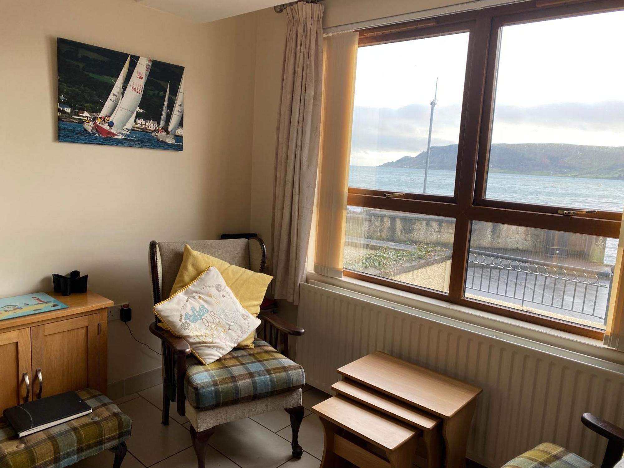 The Seaview Apartment *